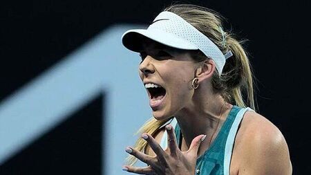 Veronika Kudermetova catches Katie Boulter cold in chilly Melbourne