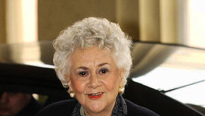 Oscar-nominated actress Dame Joan Plowright dies aged 95
