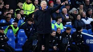 They don’t look great – David Moyes sweats on Calvert-Lewin and Mangala injuries