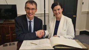 Callaghan and Murnane O'Connor pledge fresh start for constituency Callaghan and Murnane O'Connor pledge fresh start for constituency