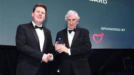 Joe Tully wins Travel Industry Award