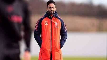 Manchester United close to signing Lecce wing-back Patrick Dorgu