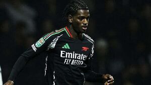 Man Utd sign England youth international Ayden Heaven from Arsenal