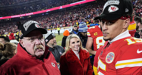 Kansas City have history on the line in Super Bowl clash with Philadelphia