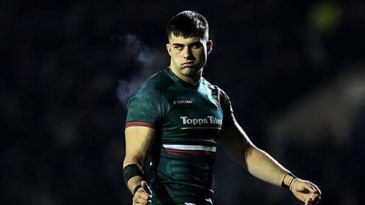 Munster sign centre Dan Kelly from Leicester