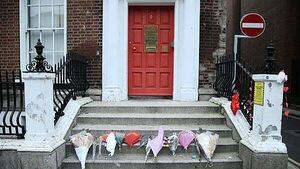 Girl injured in Parnell Square stabbing ‘stands for first time’ since attack Girl injured in Parnell Square stabbing ‘stands for first time’ since attack