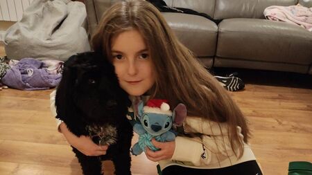 Nine-year-old Victoria will lop off her luscious locks for LauraLynn