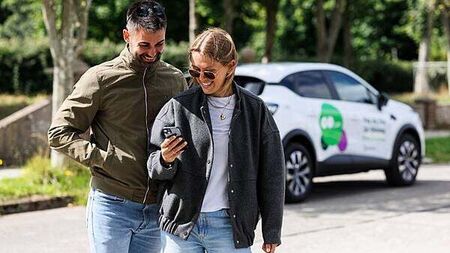 Survey finds 70% of drivers would consider giving up car if public transport improved