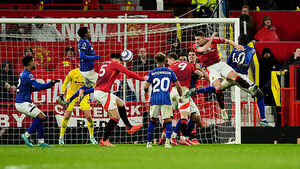 Manchester United battle with 10 men to secure much-needed win over Ipswich