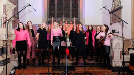 enCORe’s Valentine concert was full of love and affection