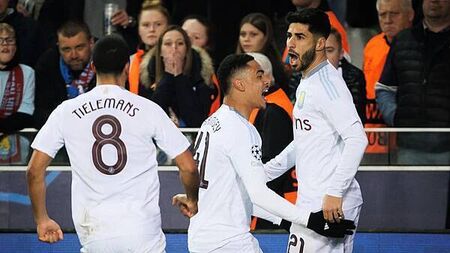 Aston Villa score twice late on to take control of tie against Club Brugge