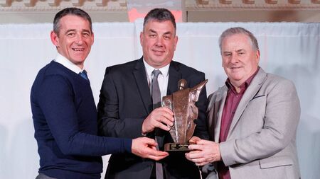 WATCH: Stephen Smyth's father Alan collect the Men's Rugby Award on behalf of his son
