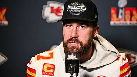 Travis Kelce will return with Kansas City Chiefs after deciding not to retire