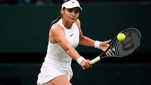 Emma Raducanu goes down to Moyuka Uchijima on return to action