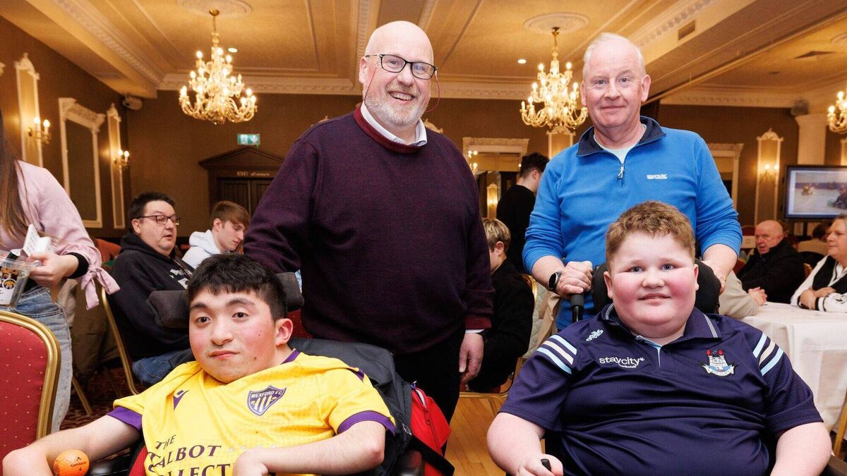 Table quiz for wheelchair soccer team raised more than €7,500