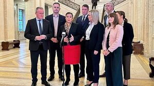 Sinn Féin leader Mary Lou McDonald rules out bid for Irish presidency Sinn Féin leader Mary Lou McDonald rules out bid for Irish presidency