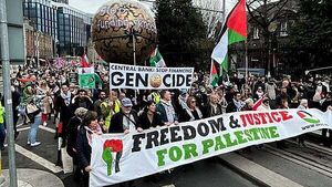 BDS co-founder addresses Palestine solidarity protest in Dublin