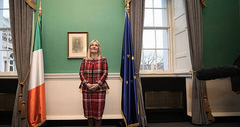 Why is Ceann Comhairle Verona Murphy facing motion of no confidence?