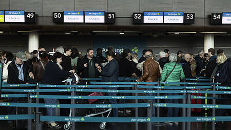 Contractor at Dublin Airport claims he was fired for telling Aer Lingus employee to ‘f*** off