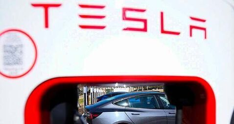 New car sales up 18.5% in March with electric cars on the rise again