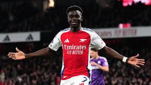 Bukayo Saka scores on his comeback from injury as Arsenal beat Fulham