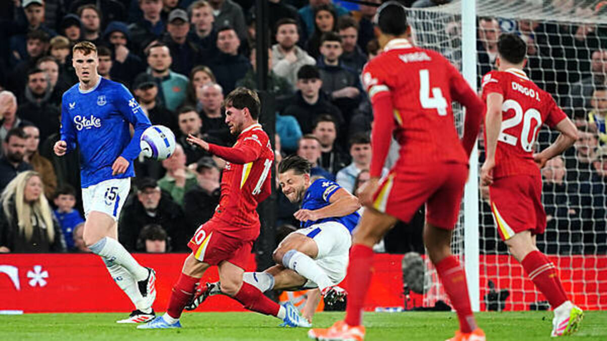 Everton condemn abuse directed at James Tarkowski following derby challenge