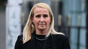 Alleged getaway driver decided at every turn to assist 'violent thug', jury told Alleged getaway driver decided at every turn to assist 'violent thug', jury told