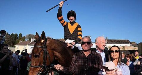 Warm welcome home for Grand National winner Nick Rockett