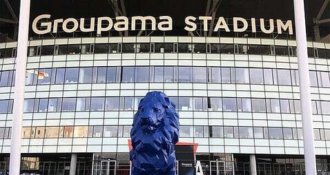 Supporters group criticises police as Man Utd look into fans’ treatment in Lyon