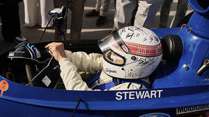 Sir Jackie Stewart drives F1 car one last time in support of dementia charity