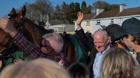 Mullins almost on terms with Dan Skelton in British Trainers title race after highly successful Ayr raid