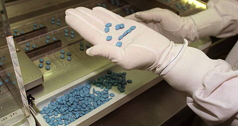 Irish pharma exports to US surge to €10.5 billion amid tariff threat