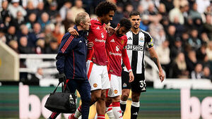 Manchester United forward Joshua Zirkzee out for season with hamstring injury