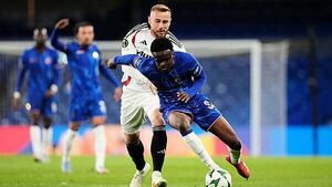 Chelsea progress but fail to impress against Legia Warsaw