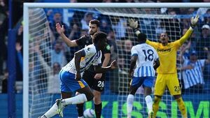 Brighton leave it late to pile more misery on West Ham boss Graham Potter