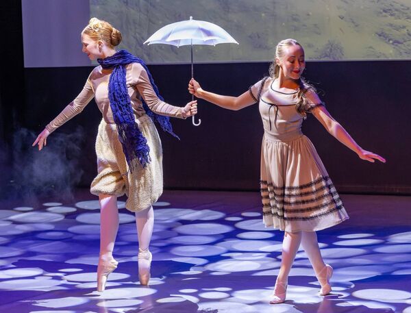 Áine Byrne as Mr Tumnus and Rachel Doogue as Lucy 