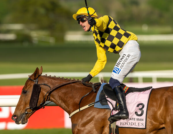 Paul Townend wins The Boodles Champion Hurdle (Grade 1) on State Man
