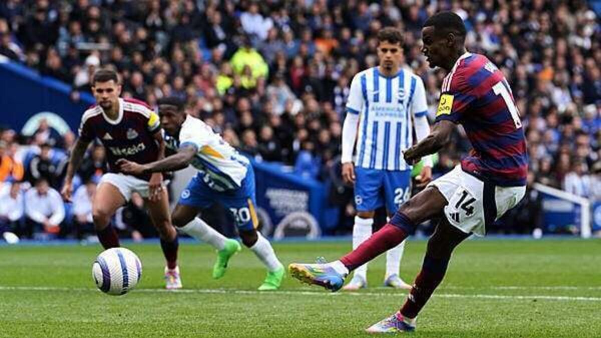 Third time lucky for Newcastle as Alexander Isak secures a point from the spot