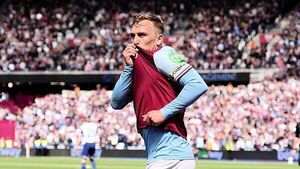 Jarrod Bowen salvages point for West Ham against much-changed Tottenham