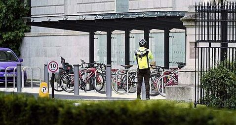 Leinster House bike shed had no value for money assessment before work began, report finds