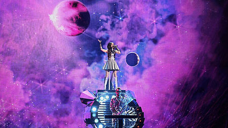 Emmy ‘did a deep dive on Irish culture’ to represent Ireland at Eurovision