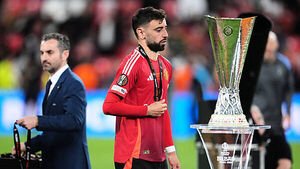 Bruno Fernandes vows to stay, but admits United could cash in after final loss Bruno Fernandes vows to stay, but admits United could cash in after final loss