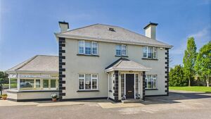 Elegant Six-Bedroom Country Retreat with Breathtaking Panoramic Views from Kehoe Auctioneers Elegant Six-Bedroom Country Retreat with Breathtaking Panoramic Views from Kehoe Auctioneers