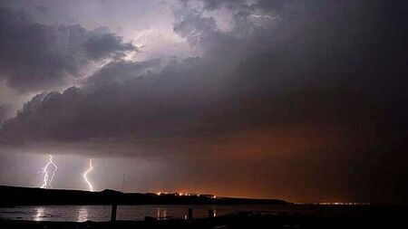 Thunderstorm warning issued for five counties