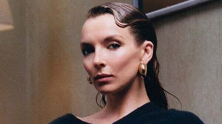 Jodie Comer says play Prima Facie makes men ‘look back at their own behaviour’