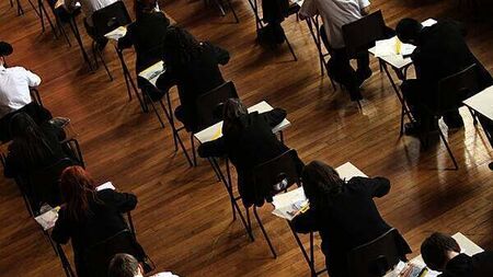 Leaving Cert history exam looked 'daunting' and rewarded students 'who avoided rote learning'