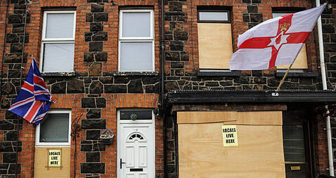 SDLP calls for ‘clarity’ over involvement of loyalist paramilitaries in disorder
