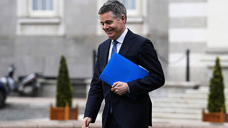 Pay cap of €500,000 at AIB and PTSB removed, Finance Minister says