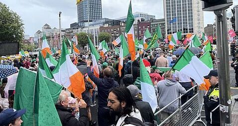 Anti-racism and anti-immigration demonstrations held in Dublin city