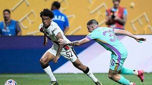 Oscar Bobb determined to secure Man City future at Club World Cup Oscar Bobb determined to secure Man City future at Club World Cup